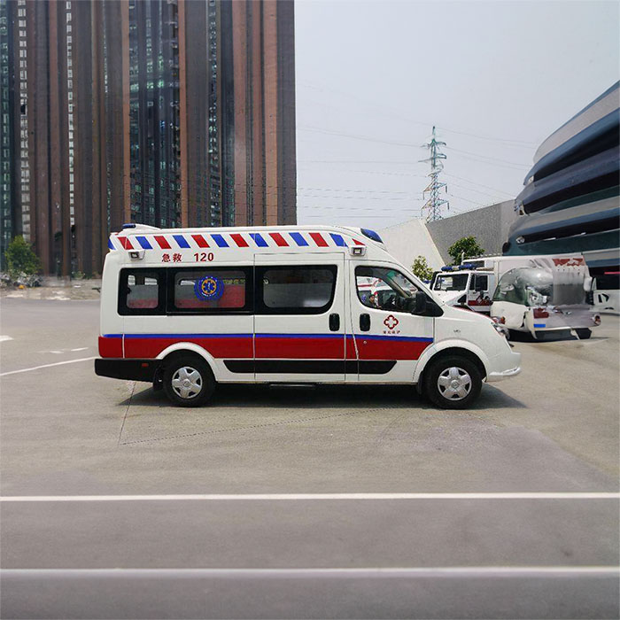眉山高铁病患救护车转运案例